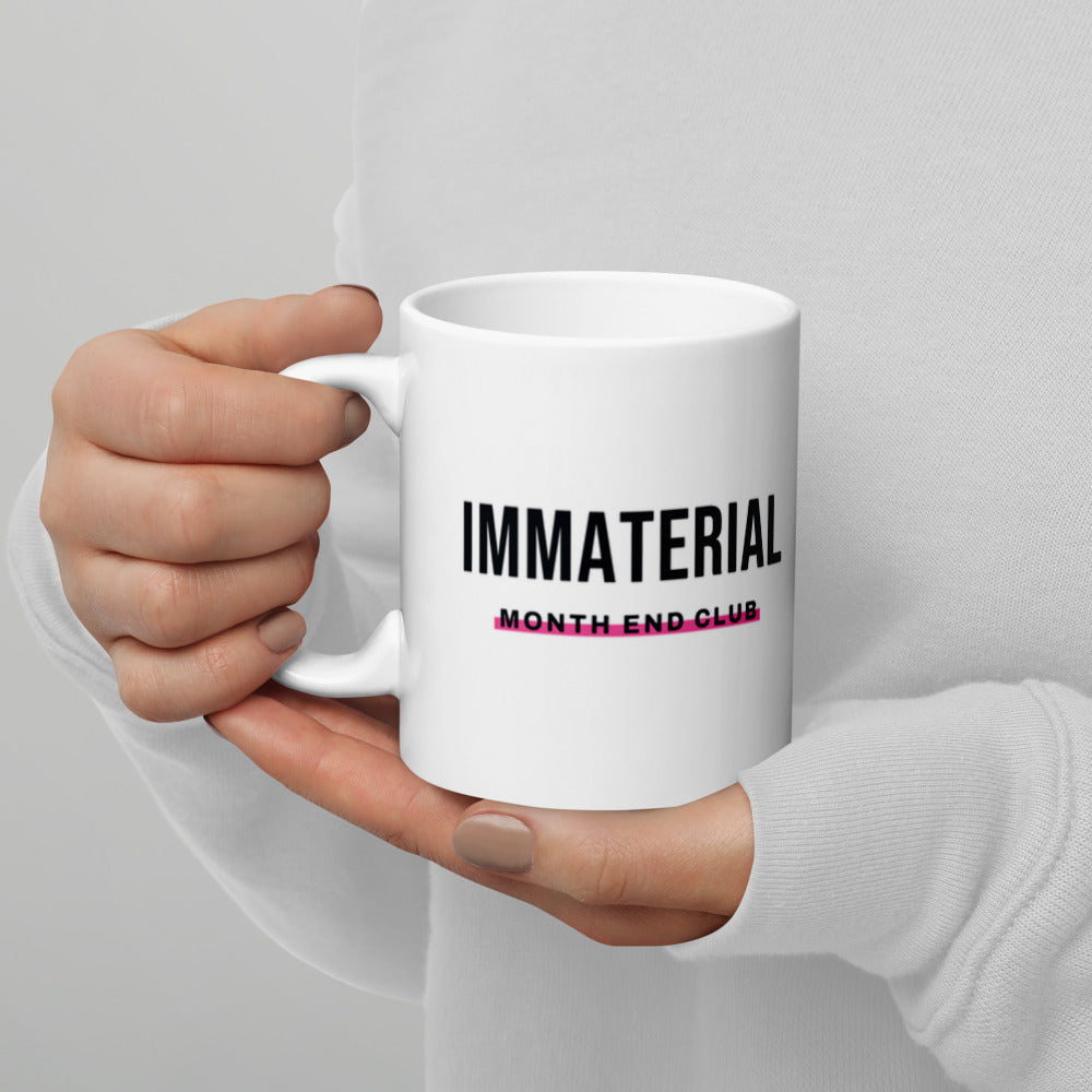 Immaterial Mug – in hand